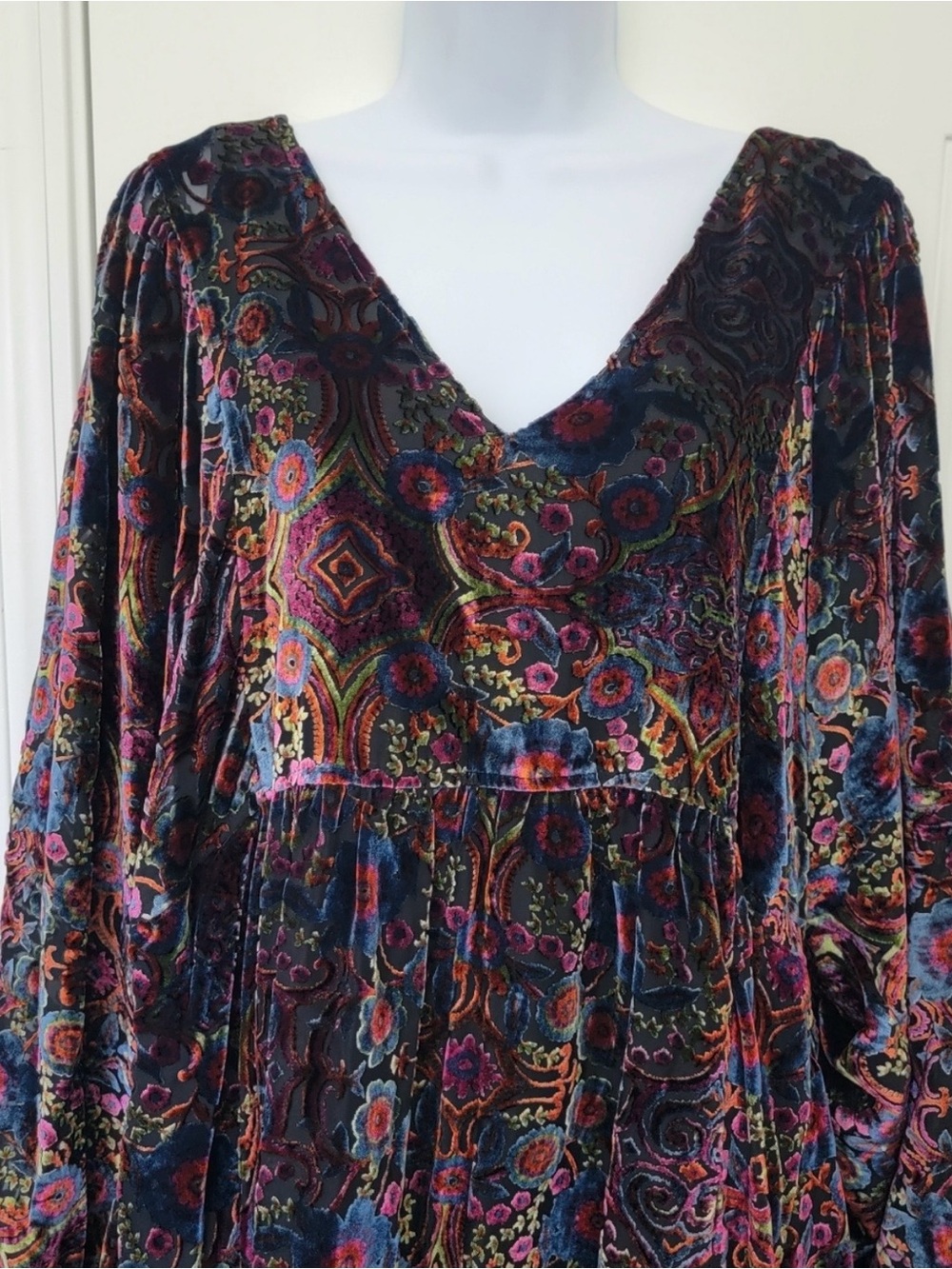 Anthropologie Mona Burnout Velvet Floral Mini Dress Long Billowy Sleeves Size XL - Picture 5 of 10